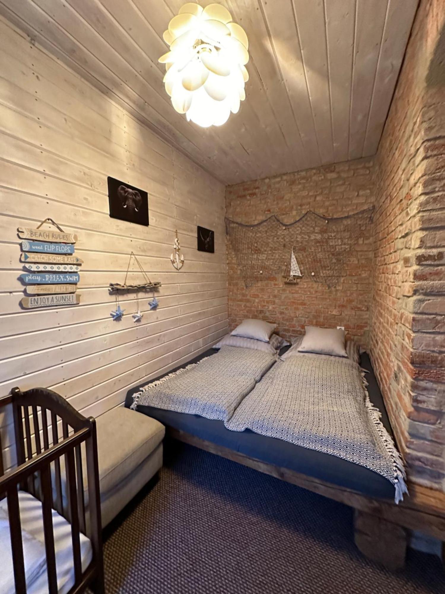 Loft Apartments Дечин Экстерьер фото